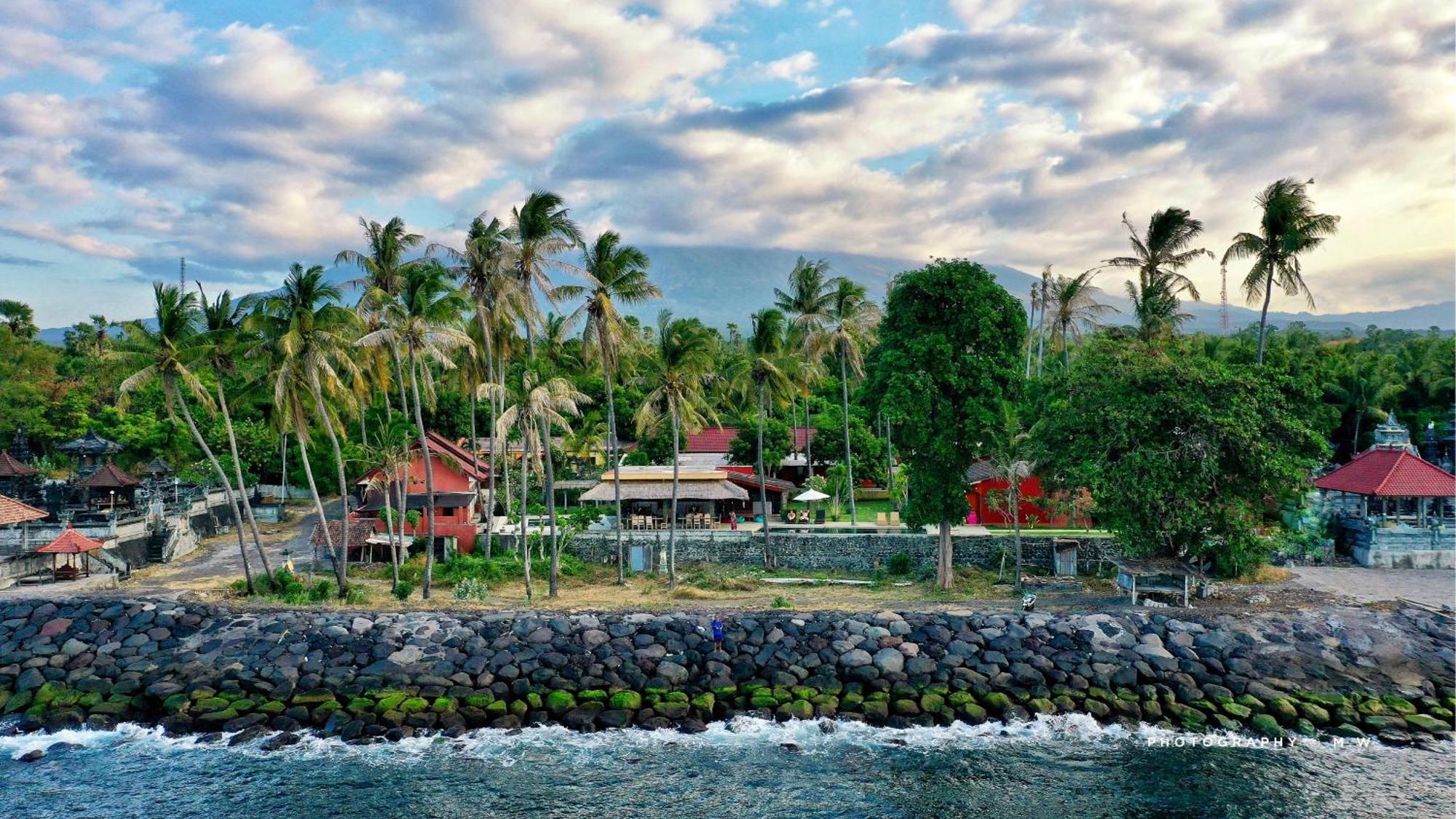 Pebble & Fins Bali Dive Resort Tulamben  Exterior photo