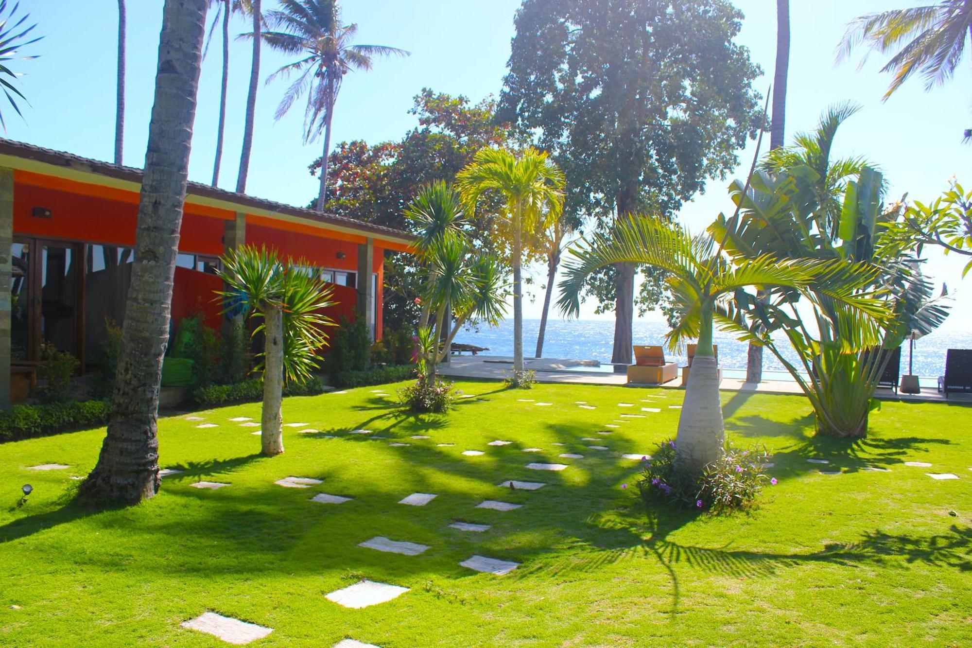 Pebble & Fins Bali Dive Resort Tulamben  Exterior photo